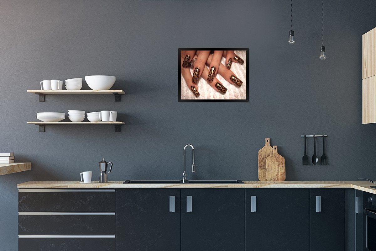 MuchoWow Poster Tigerdruck auf Nägeln, (1 St), Bilderrahmen, Deko für Wohnzimmer und Schlafzimmer, 40x30 cm von MuchoWow