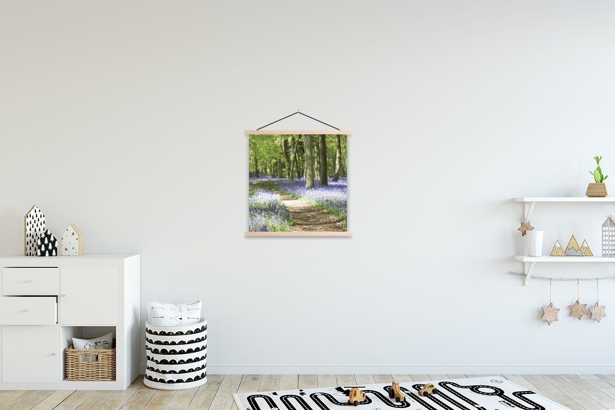 MuchoWow Poster Wald - Weg - Blumen - Lila - Grün - Natur, (1 St), Posterleiste, Textilposter für Wohnzimmer, Bilderleiste, 40x40 cm von MuchoWow