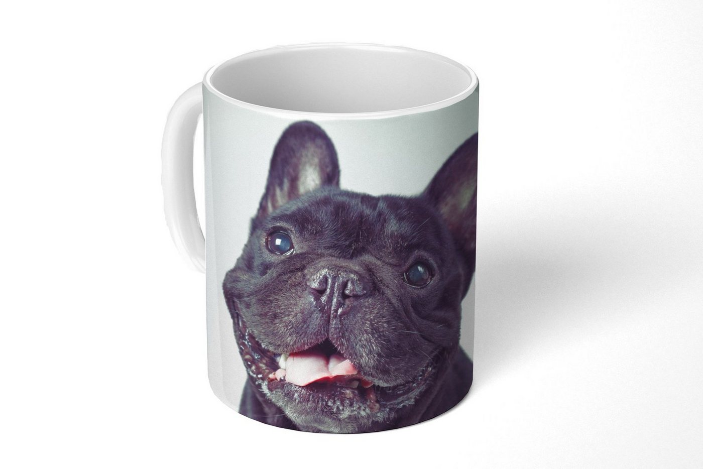 MuchoWow Tasse Französische Bulldogge - Schwarz - Stuhl von MuchoWow