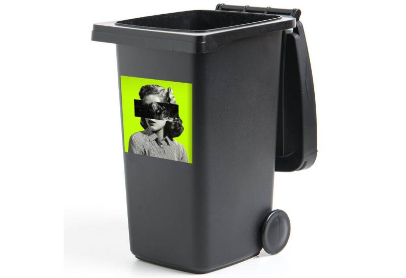 MuchoWow Wandsticker Frau - Sternenhimmel - Grün (1 St), Mülltonnen-Aufkleber, Mülleimer, Mülltonne, Sticker, 40x40 cm von MuchoWow