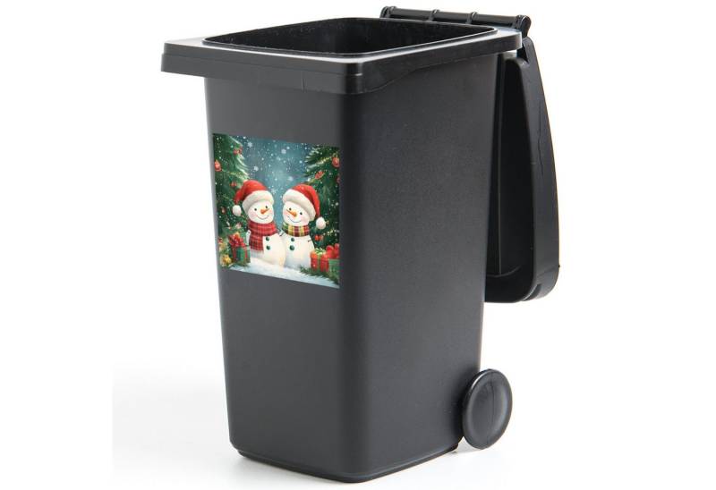 MuchoWow Wandsticker Schneemann - Weihnachtsschnee - Grün - Rot (1 St), Mülltonnen-Aufkleber, Mülleimer, Mülltonne, Sticker, 40x40 cm von MuchoWow