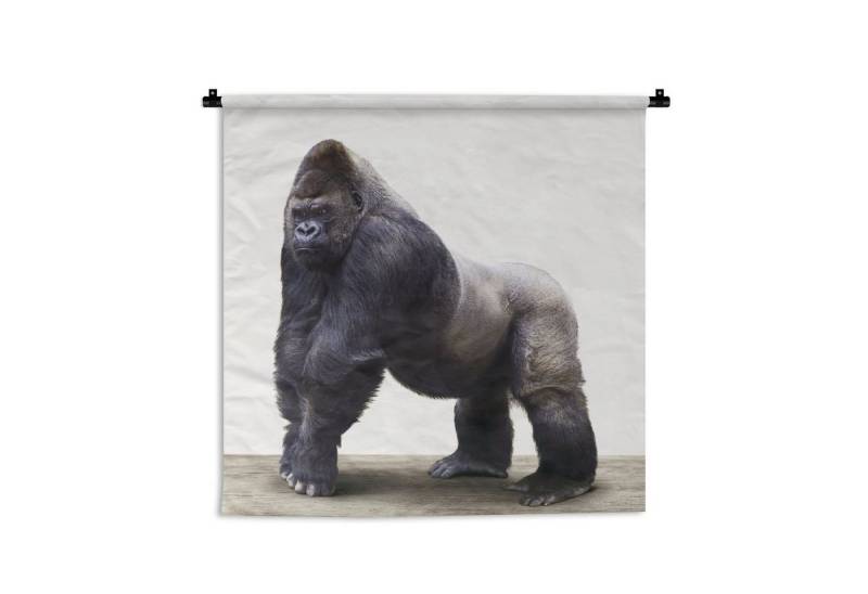 MuchoWow Wandteppich Gorilla - Tiere - Jungen - Mädchen - Kinder, Quadratisch, Höhe: 3 mm, Wand Teppich, Deko für an den Wand, 60x60 cm von MuchoWow