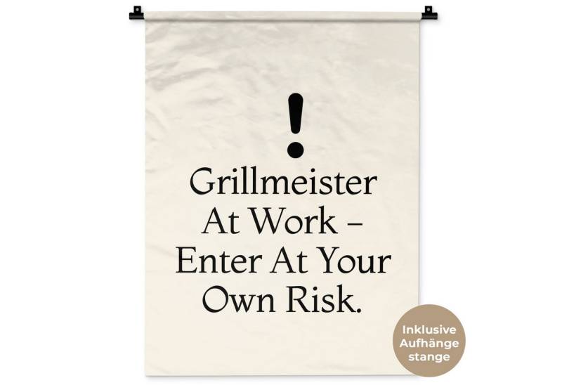 MuchoWow Wandteppich Grill - Ausrufezeichen - Schwarz - Text, Rechteckig, Höhe: 3 mm, Wandtuch für Wohnzimmer, Schlafzimmer, 60x80 cm von MuchoWow