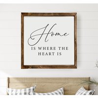 Zuhause Ist, Wo Das Herz Ist | Wohnzimmer Wanddekoration Bauernhaus Wanddeko Holzschilder Für Schilder von MulberryMarketDesign