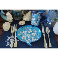 Seablue Flora Design-Tee-Set von MumGayaCeramics