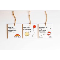 Geschenk Für Familie, Paar, Neues Zuhause, Freund, Ehemann, Ehefrau, Personalisierte Fliese, Original, Freundin, Mama, Tante, Illustration Geschenk Für Familie, Paar, Neues Zuhause, Freund, Ehemann, Ehefrau, Personalisierte Fliese, Original, Freundin, Mama, Tante, Illustration von Munabo