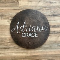 Personalisiertes Baby Namen Zeichen Laser Geschnittenes Acryl & Holz Kinderzimmer Dekor von MunsellMade