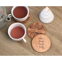 Holz Karten Untersetzer, Personalisierte Gravur Geschenk Zur Wohnungserwärmung, Gebrannte Koordinaten Karte Niedliche Untersetzer von MurWoodHome