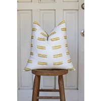 Weißer Leinen Kissenbezug Weiß Minimal Boho Home Decor Werfen von MuseTextiles