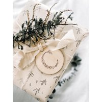 Personalisierte Boho Weihnachtsanhänger Aus Holz - Initialen A-Z | Geschenkdeko Naturlook Geschenkanhänger von MusesofdetailsShop