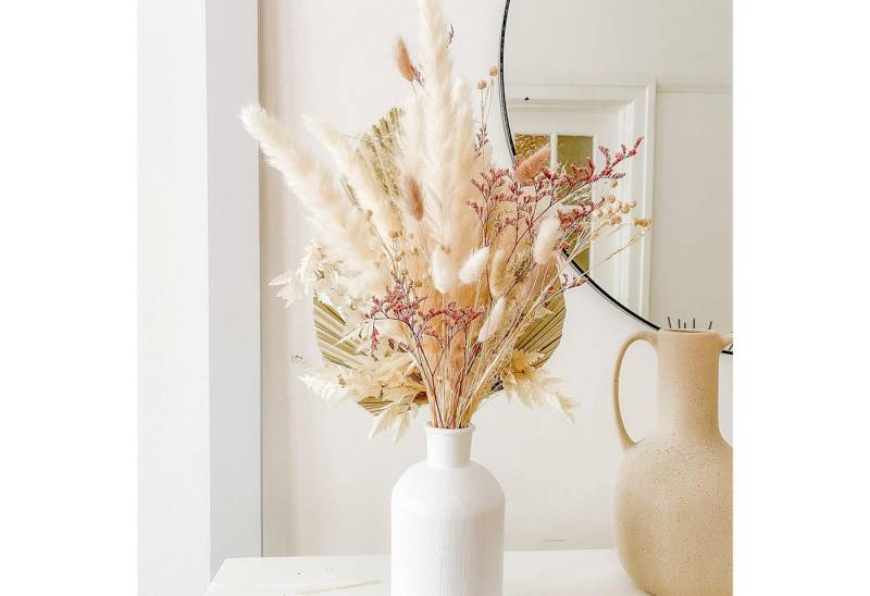 Trockenblume 22 Stück Pampasgras Getrocknet Natürliche Trockenblumen Deko Flowers Palmfächerblatt,kleine Rohrkolben,Bergfarnblatt,Glücksbohnenzweige,Lagurus,rote Liebesgraszweige, Mutig, DIY Trockene Blüten Strauß for Boho Wohnzimmer-Schlafzimmer-und Vasen Trockenblume 22 Stück Pampasgras Getrocknet Natürliche Trockenblumen Deko Flowers Palmfächerblatt,kleine Rohrkolben,Bergfarnblatt,Glücksbohnenzweige,Lagurus,rote Liebesgraszweige, Mutig, DIY Trockene Blüten Strauß for Boho Wohnzimmer-Schlafzimmer-und Vasen von Mutig
