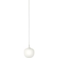 Deckenleuchte Rime Pendant Lamp white ⌀ 25 cm von Muuto