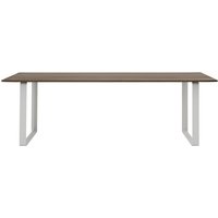 Muuto - 70/70 Esstisch, 225 x 90 cm, Eiche geräuchert / grau von Muuto