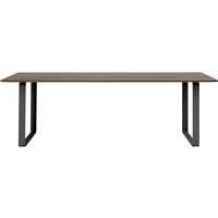 Muuto - 70/70 Esstisch, 225 x 90 cm, Eiche geräuchert / schwarz von Muuto