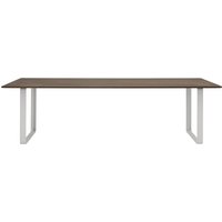 Muuto - 70/70 Esstisch, 255 x 108 cm, Eiche geräuchert / grau von Muuto