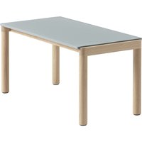 Muuto - Couple Couchtisch, 84 x 40 cm, 1 Plain, Eiche / pale blue von Muuto