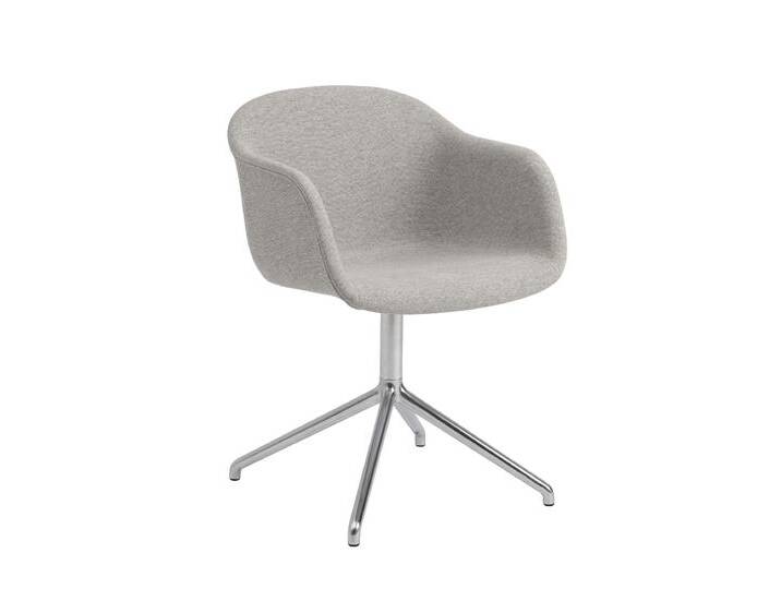 Muuto Fiber Armchair, swivel base, clay 12 / polished aluminium von Muuto