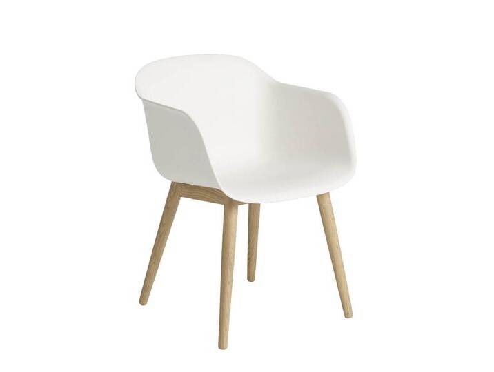 Muuto Fiber Armchair, wood base, natural white / eiche von Muuto