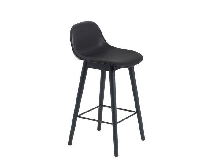 Muuto Fiber Barhocker mit Rückenlehne, wood base, höhe 65 cm, refine leder schwarz / schwarz von Muuto