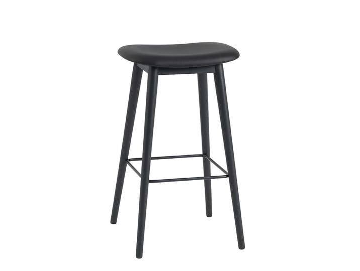 Muuto Fiber Barhocker ohne Rückenlehne, wood base, höhe 75 cm, refine leder schwarz / schwarz von Muuto