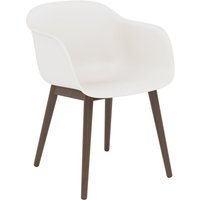 Muuto - Fiber Chair Wood Base, Eiche dunkel gebeizt / weiß recycled von Muuto