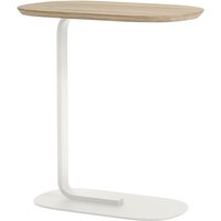 Muuto - Relate Side Table, H 60,5 cm, Eiche / off-white von Muuto