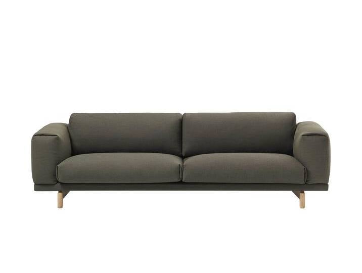 Muuto Rest Sofa 3-Sitzer, fiord 961 / eiche natur Muuto Rest Sofa 3-Sitzer, fiord 961 / eiche natur von Muuto