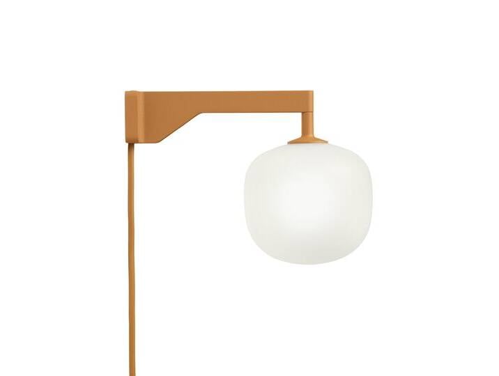 Muuto Rime Wandleuchte, orange von Muuto