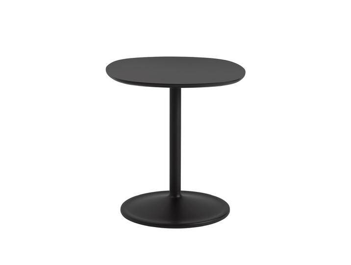 Muuto Soft Beistelltisch, 45 x 45 cm, höhe 48 cm, schwarz nanolaminat / schwarz Muuto Soft Beistelltisch, 45 x 45 cm, höhe 48 cm, schwarz nanolaminat / schwarz von Muuto