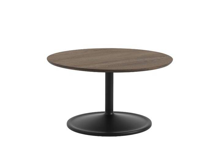 Muuto Soft Couchtisch, Ø 75 cm, eiche dunkel geölt / schwarz Muuto Soft Couchtisch, Ø 75 cm, eiche dunkel geölt / schwarz von Muuto