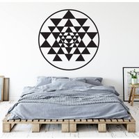 Sri Yantra Heilige Geometrie Vinyl Wand Aufkleber Art Decor von MuyayoStudio