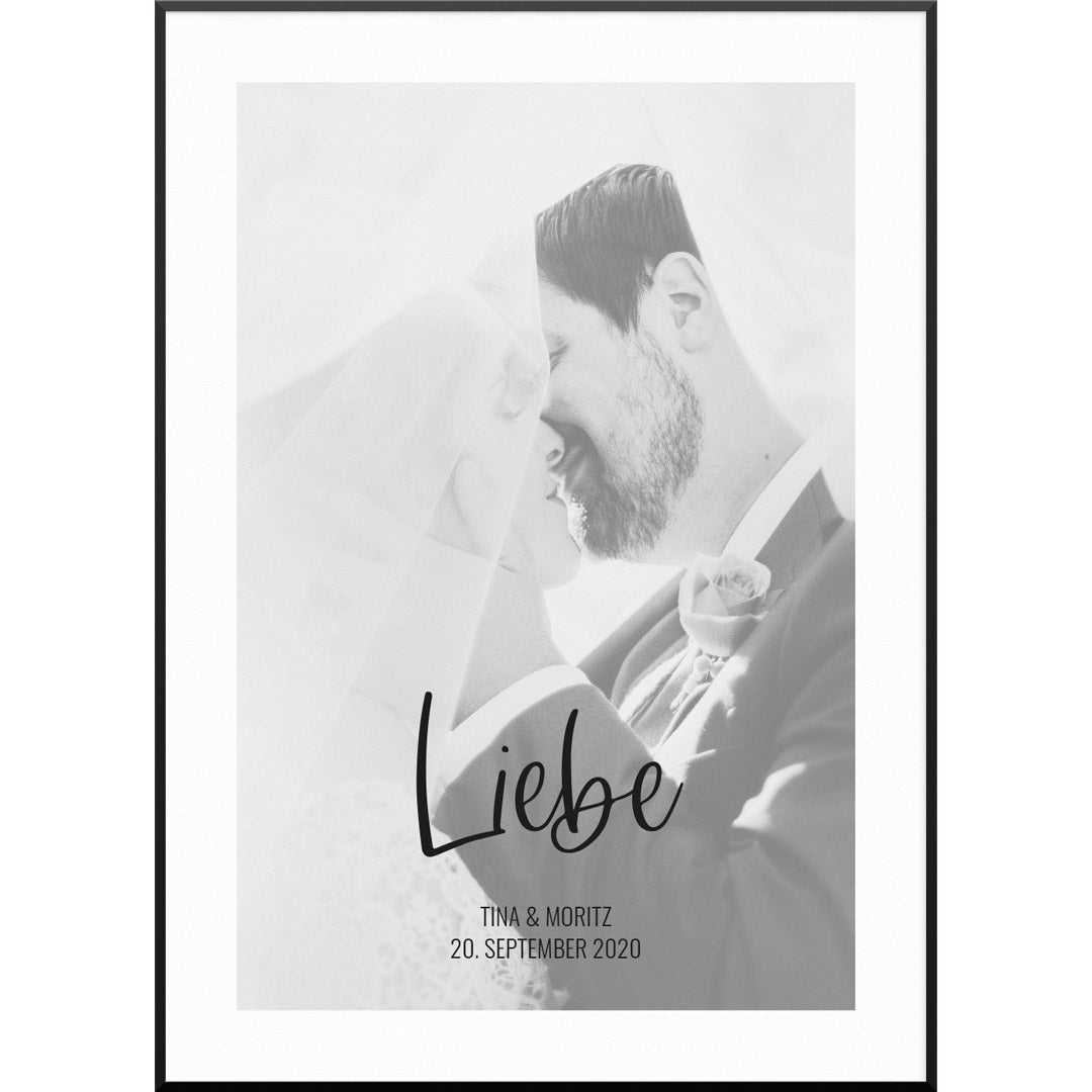 Personalisiertes Fotoposter "Fotoposter Couple Love" | Geschenk zum Jahrestag| Geschenkidee für Freundin, 30 x 40 cm von My Fam Poster I Individuelle Familienposter