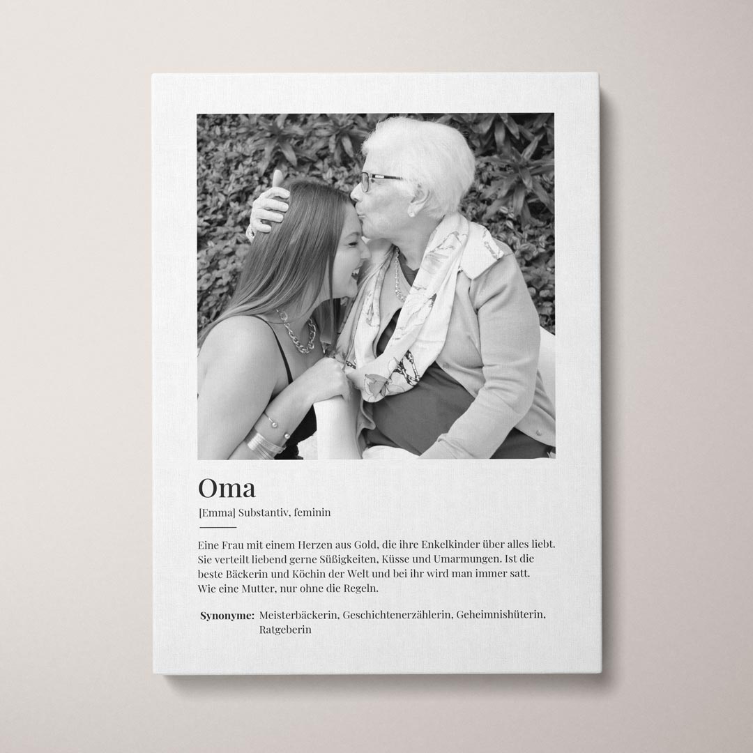 Personalisierte Leinwand "Leinwandbild Definition Oma No3" | Geschenk für Oma | Geschenkidee für Oma, 30 x 40 cm von My Fam Poster I Individuelle Familienposter