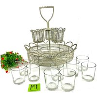 Vintage Distressed Grauer Schmiedeeisen Ständer Kerzenständer, Cupcake, Muffin Aus Holz von My40YearCollection
