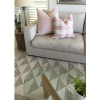 Blush Pink Buffalo Check Kissenbezug Denver Grau Weißer Akzent von MyBeachsideStyle