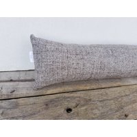 Zugluftstopper, Lang, Mit Füllung | Feuerfester Polsterstoff Zugluftstopper in Wolloptik Ecco Freundlich Muttertag von MyBlueBunnyDesign