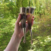 Vintage Rinderhorn Weintrinkhörner 80Er Jahre Wikinger Dekor von MyBootSale
