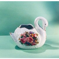 Formalities Baum Bros. Eleganter Schwan Überzieher Oder Schmucksammler - Giftable von MyClassiCupboard