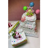 Prinzessin Gefälschte Kuchen Zwei Tiers Weißer Faux Zuckerguss - Rosa Blumen Glitzer Ballons Herz Streusel Perfekt Für Geburtstagsanzeige von MyCraftyHenHouse