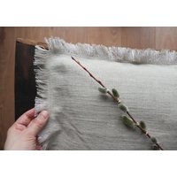 Natur Graues Leinenkissen Mit Fransenkanten, Lumbar Leinen Kissenbezug Rohrand, Reines Kissenbezug, Dicke Kissenhülle von MyDearLinen