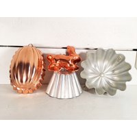 Set Von 4 Kleinen Kupfer Und Aluminium Jello/Pudding Formen/Bauernhaus Küche Jello Formensammlung 4/Shabby Chic Kuchen/Pudding Formen/Kupfer von MyFarmHouseKitchenCo