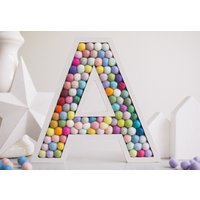 Filzkugel Aus Holz, Buchstabe | Pom Wohnkultur Oder Geschenk Handgefertigt Und Bemalt Filzkugel Aus Holz, Buchstabe | Pom Wohnkultur Oder Geschenk Handgefertigt Und Bemalt von MyFeltingHeart