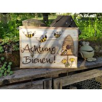 Shabby Chic Warnschild Bienen von MyHimmerland