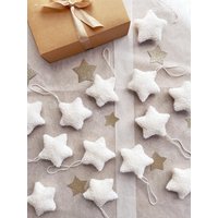 Boucle Star Ornament - Handgemachtes Cremeweißes Wandbehangdekor, Nachhaltiges Weihnachtsbaumspielzeug Boucle Star Ornament - Handgemachtes Cremeweißes Wandbehangdekor, Nachhaltiges Weihnachtsbaumspielzeug von MyLittleSpaceShop