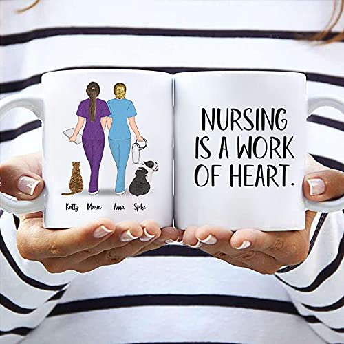 2 Krankenschwester mit Hund und Katze Memory Tasse | Perfekte und Personalisierte Tasse für Sie und Ihre Freunde von MyMagicMemory