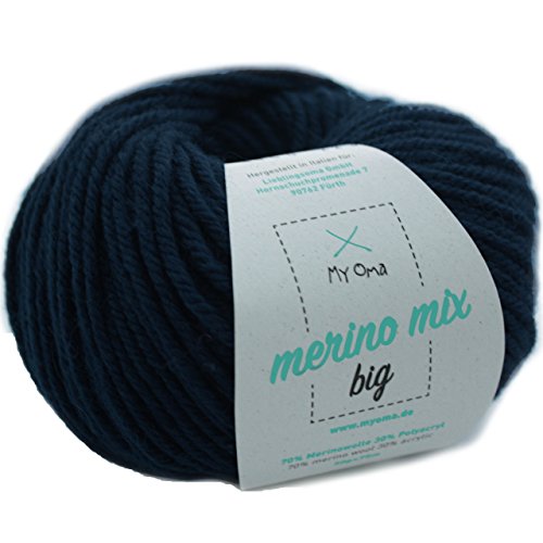 Wolle stricken - Merino Wolle marine (Fb 3409) - 1 Knäuel blaue Merinowolle zum Stricken - dicke Wolle + GRATIS MyOma Label - 50g/75m - Nadelstärke 6-7mm - MyOma Wolle - weiche Wolle von MyOma