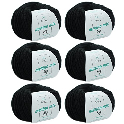 Wolle stricken - Merinowolle schwarz (Fb 3200) - 6 Knäuel schwarze Merinowolle zum Stricken - dicke Wolle + GRATIS MyOma Label - 50g/75m - Nadelstärke 6-7mm - MyOma Wolle - weiche Wolle von MyOma