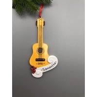 Gitarre Personalisierte Weihnachtsverzierung, Musik-Liebhaber-Verzierung, Hand Weihnachtsverzierung von MyOrnamentStudio