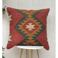 Rost Kelim Kissenbezug 45x45 cms | Boho Deko Kissenhülle Jute Wolle Azteken Teppich Dicker Canvas-Baumwollrücken von MyRustyTrunk