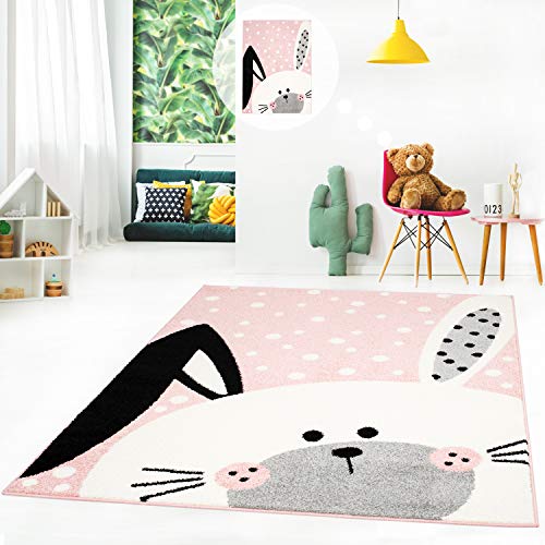 MyShop24h Kinderteppich Spielteppich Teppich für das Kinderzimmer Flachflor Modern süßer Schlappohr-Hase, weiß gepunktet, Größe in cm:80 x 150 cm, Farbe:Rosa von MyShop24h